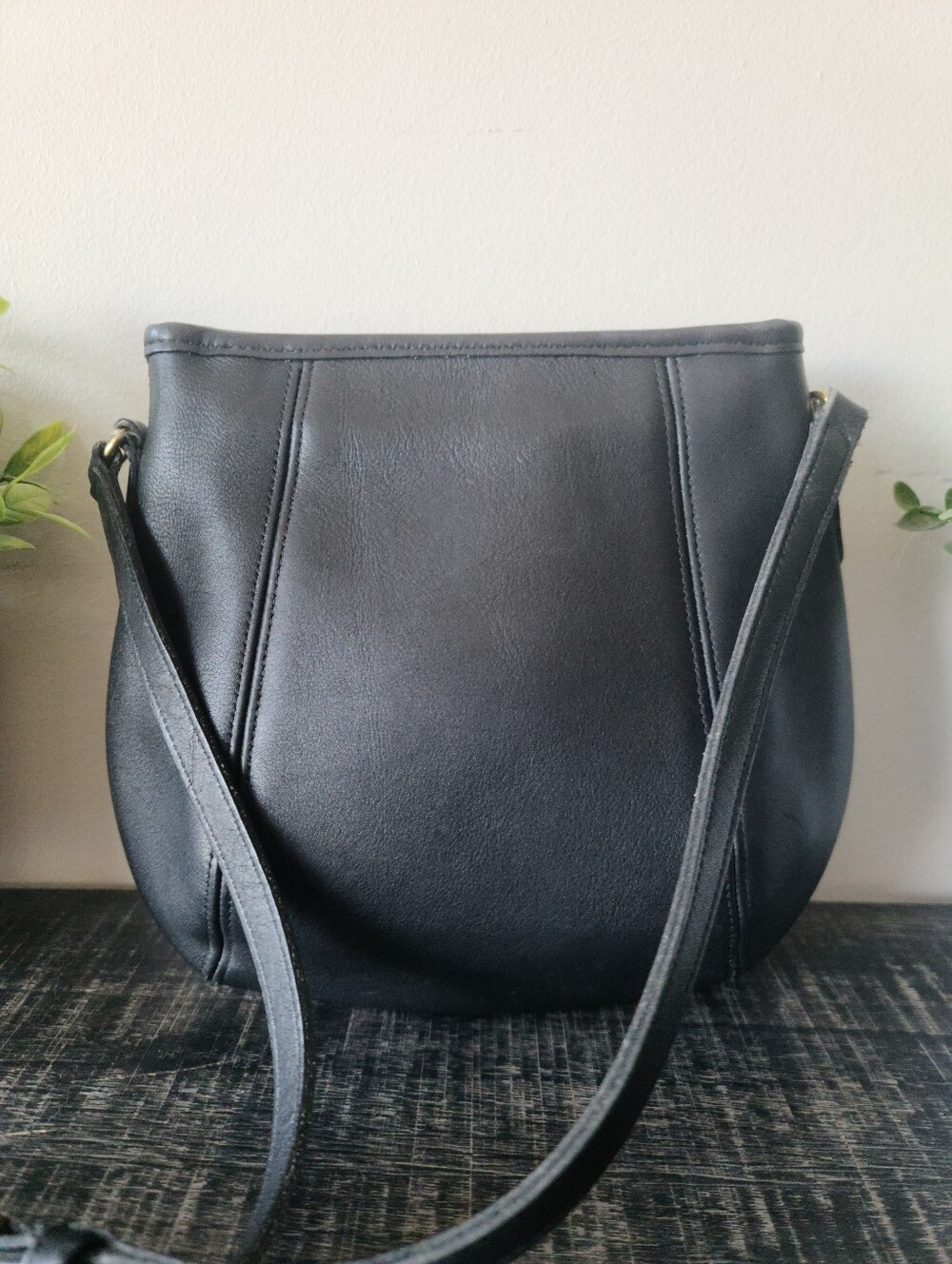 Coach Rare Vintage Black Leather Framed Crossbody Bag #9990